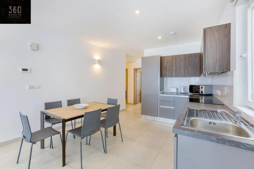 Stunning 3Br Penthouse, Opposite The Harbour By 360 Estates Apartment Pieta 0*,